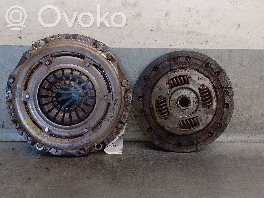 Ford Fiesta Kit d'embrayage 