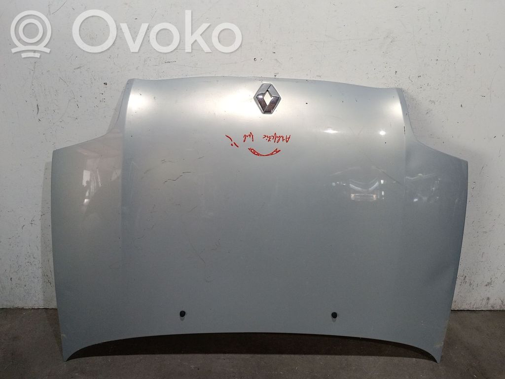 Renault Clio II Konepelti