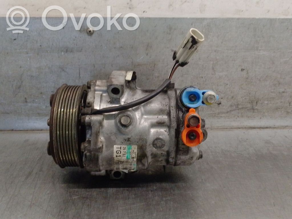 Suzuki Swift I Compressore aria condizionata (A/C) (pompa)