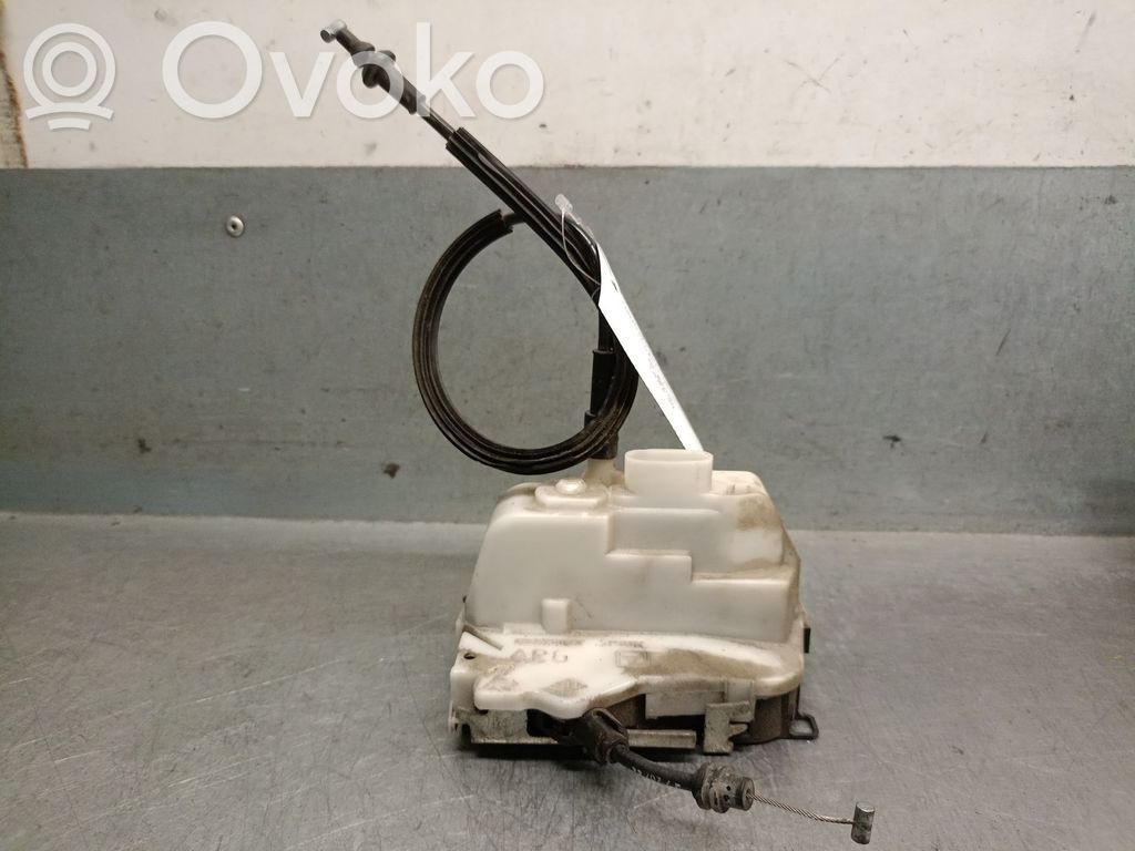 Takaoven lukko   61427280,9137H5