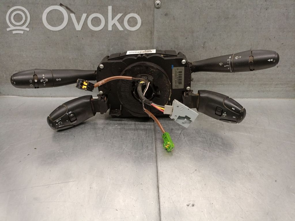 Przycisk / Pokrętło regulacji oświetlenia deski rozdzielczej   96611305XT,6242T0,2557109