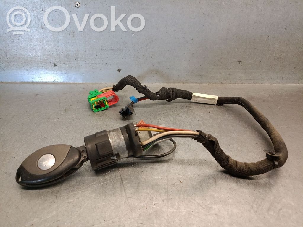 Citroen C8 Verrouillage de commutateur d'allumage 