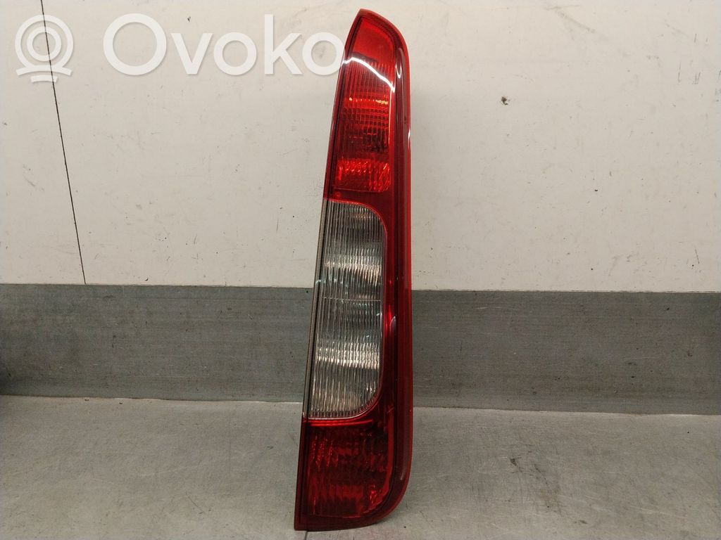Ford Focus Luz trasera/de freno 