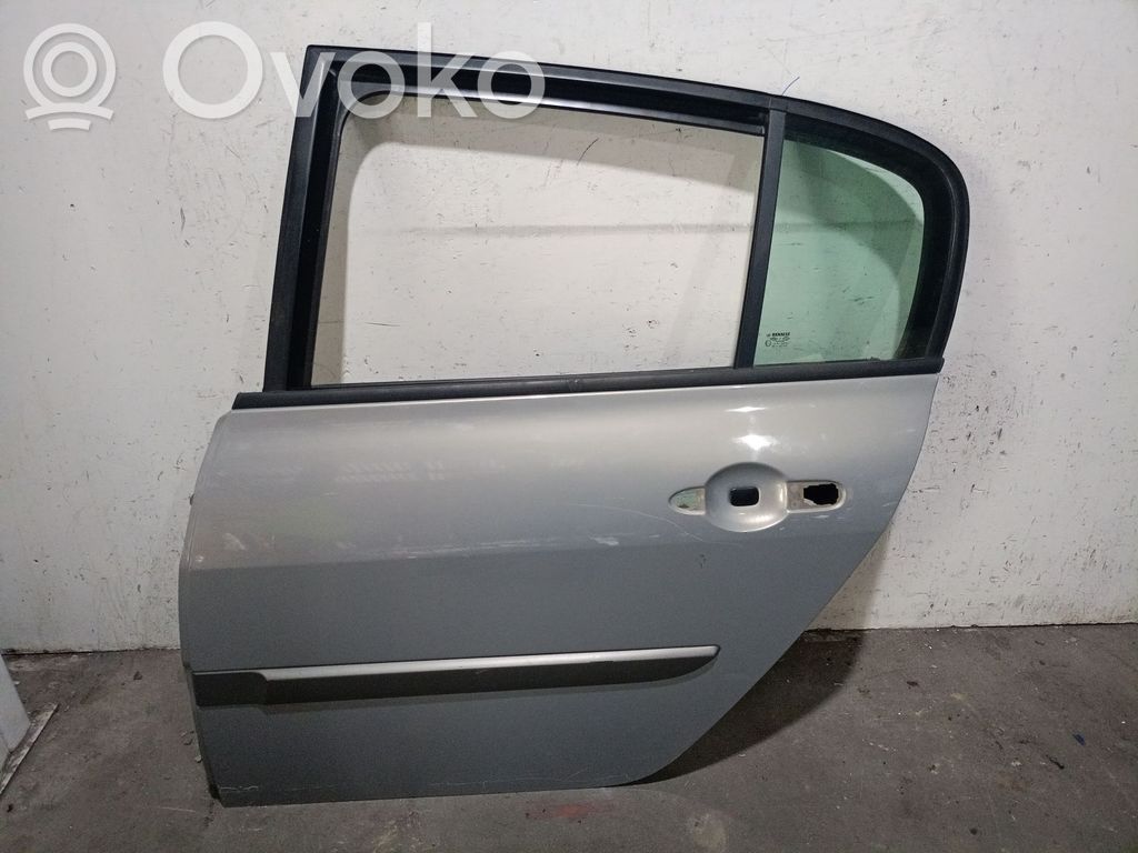 Renault Megane II Rear door