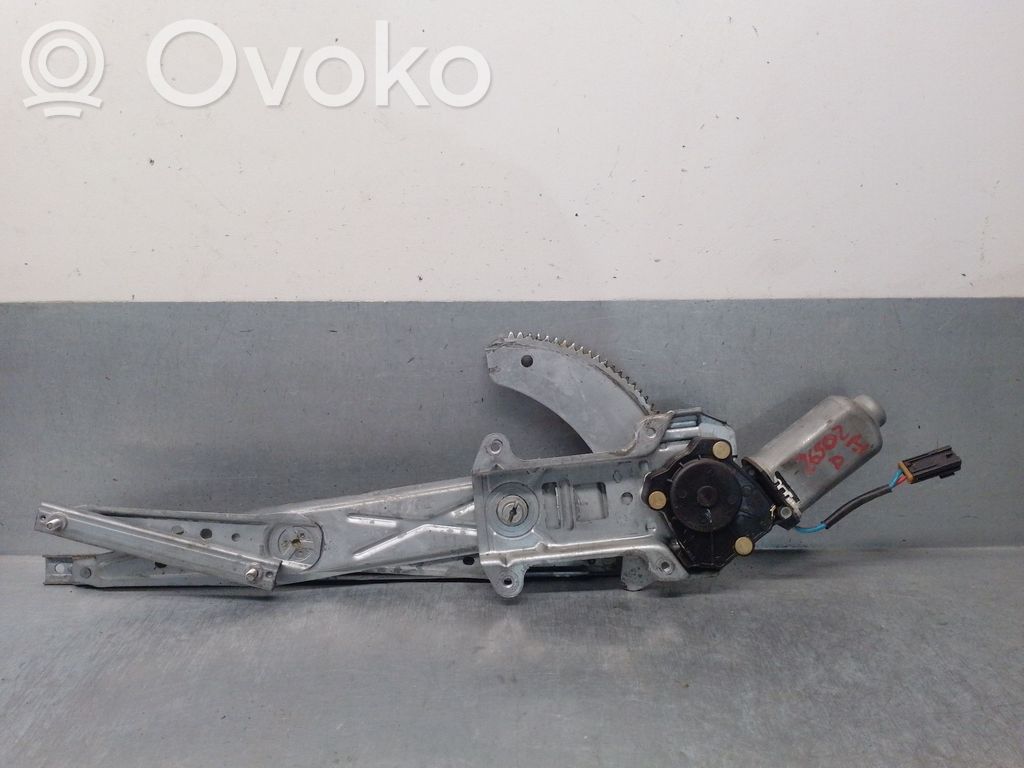 Nissan Micra C+C Macara geam față manuală