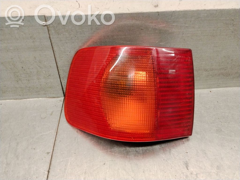Audi A6 S6 C4 4A Rückleuchte Heckleuchte