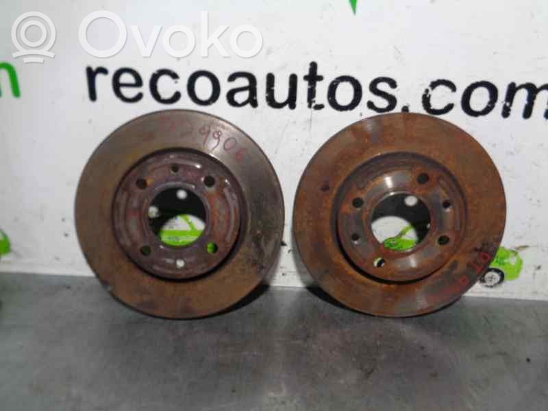 Peugeot 206 Bremsscheibe vorne
