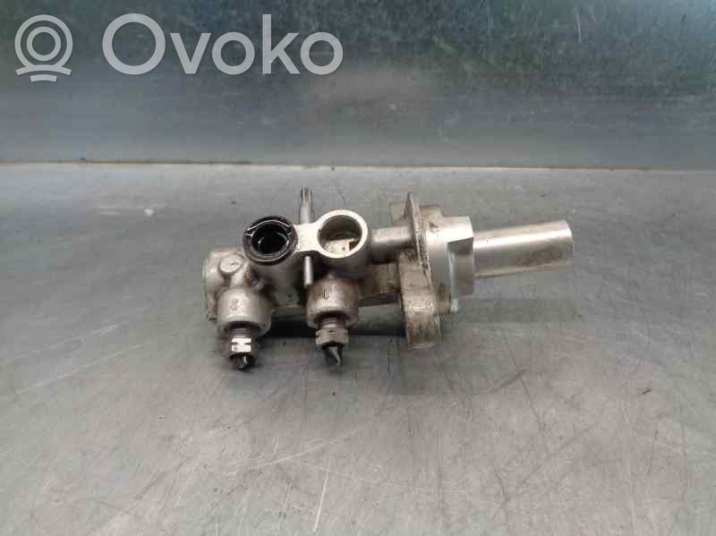 Peugeot 208 I Servofrână 