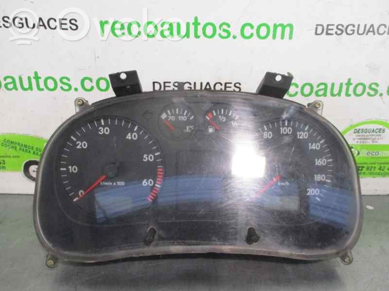 Seat Arosa Geschwindigkeitsmesser Cockpit 