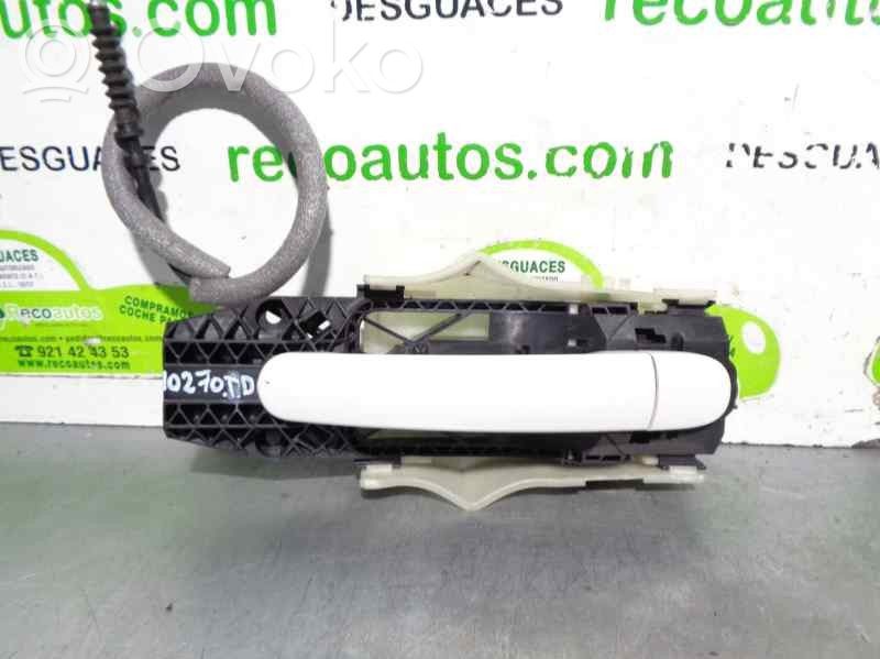 Skoda Rapid (NH) Manecilla externa puerta trasera 