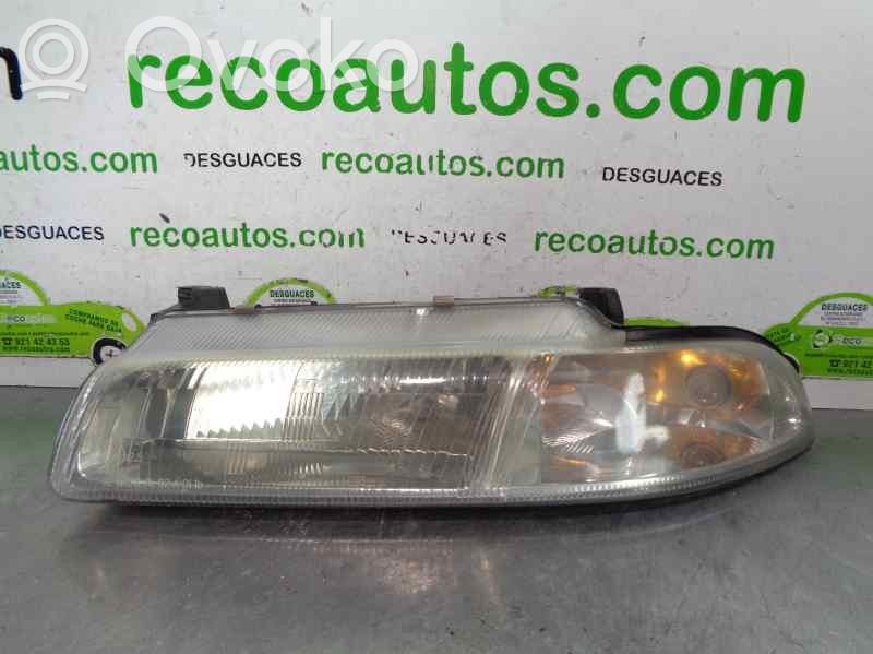 Chrysler Stratus Faro/fanale