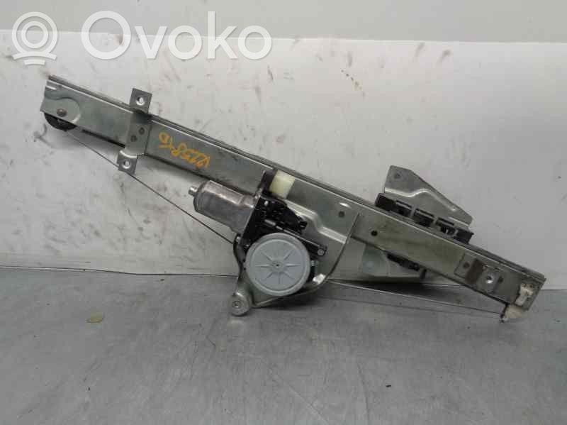 Mitsubishi Grandis Regulador de puerta trasera con motor 