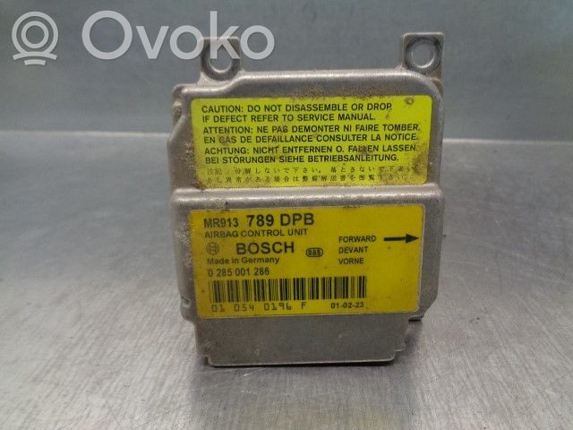 Mitsubishi Carisma Unidad de control/módulo del Airbag 