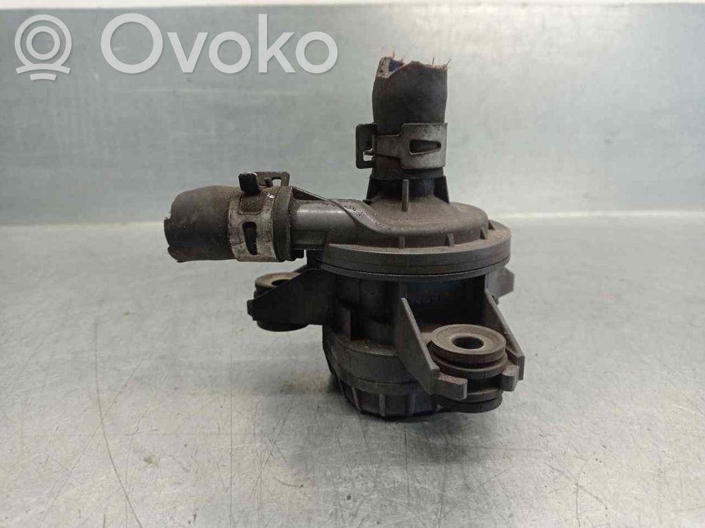 Toyota Prius (XW30) Pompa dell’acqua