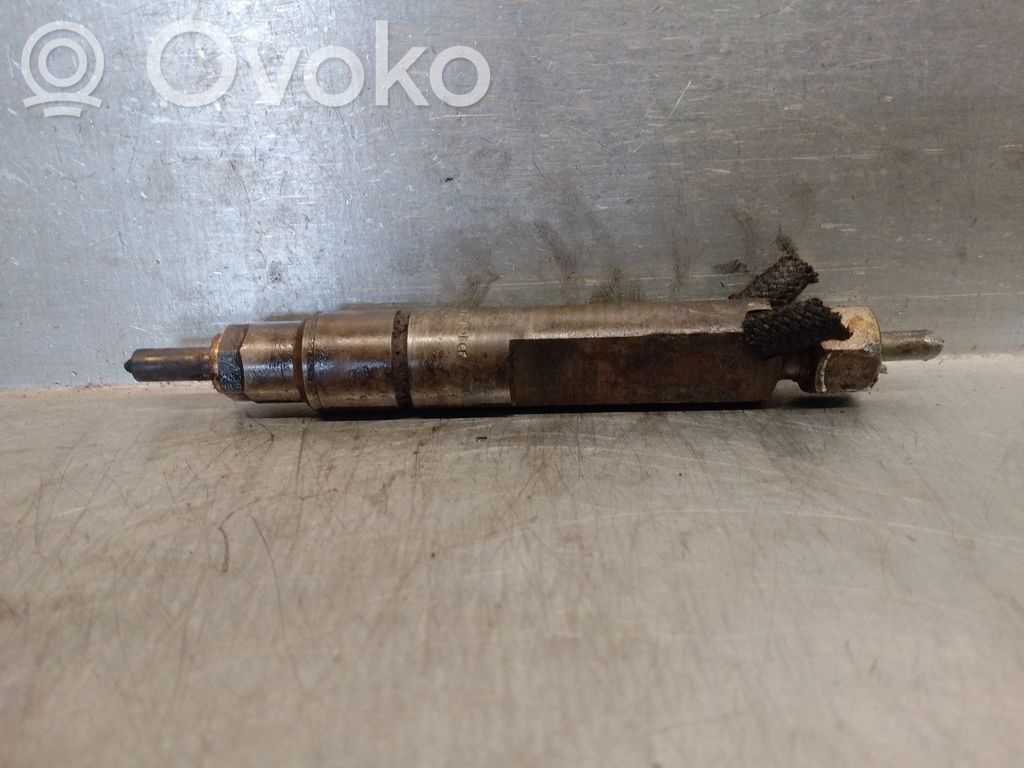 Audi A3 S3 8L Polttoainesuutin