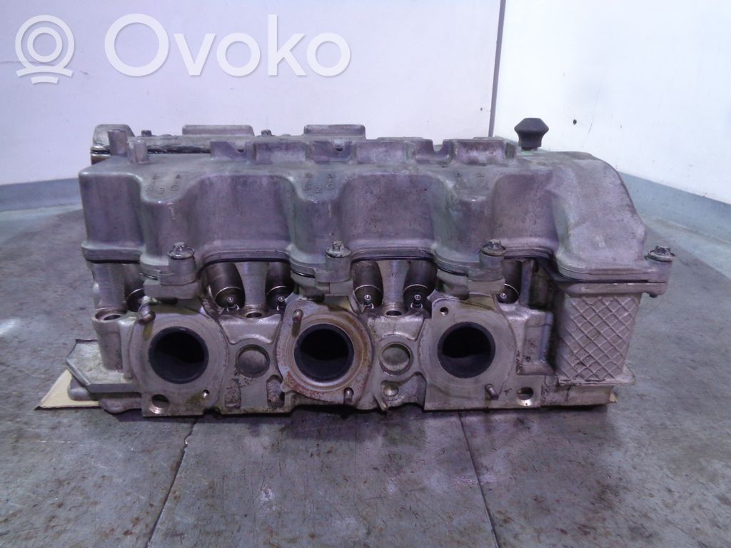 Mercedes-Benz E W210 Engine head 