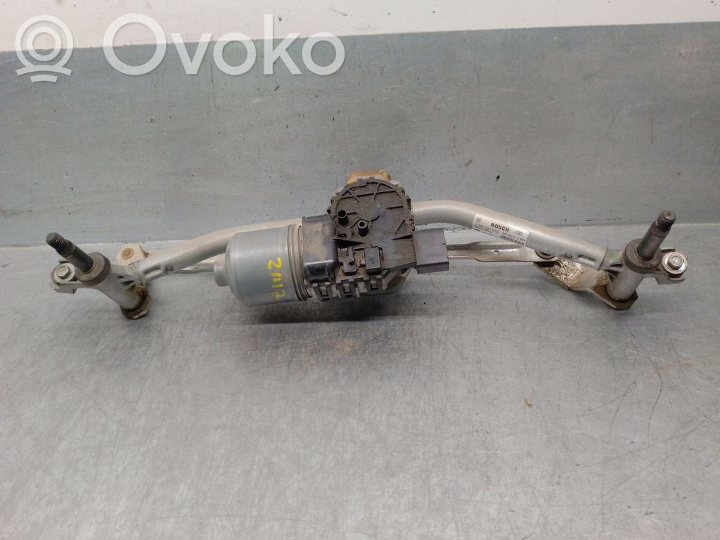 Peugeot 2008 I Wiper motor 