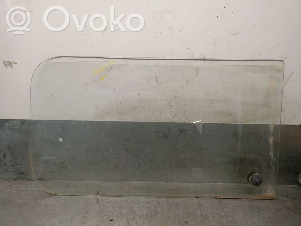 Renault 4 Vetro del finestrino della portiera posteriore 