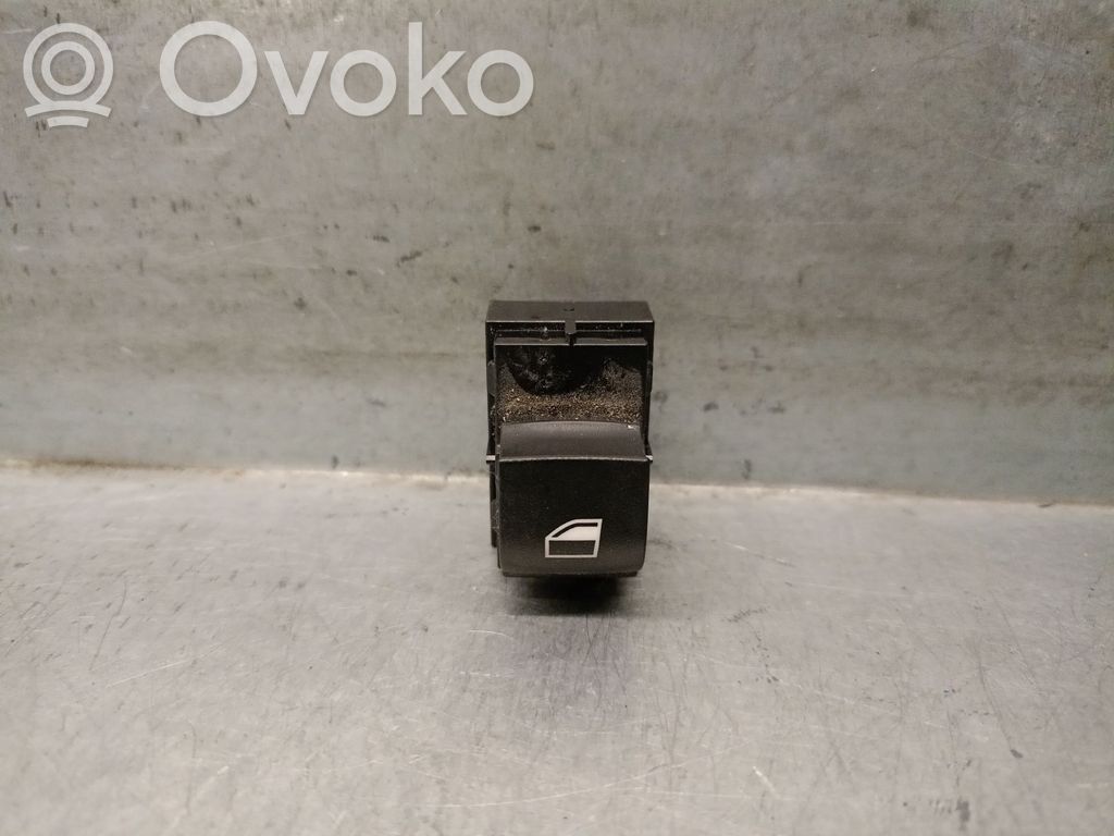 BMW 2 F22 F23 Electric window control switch 