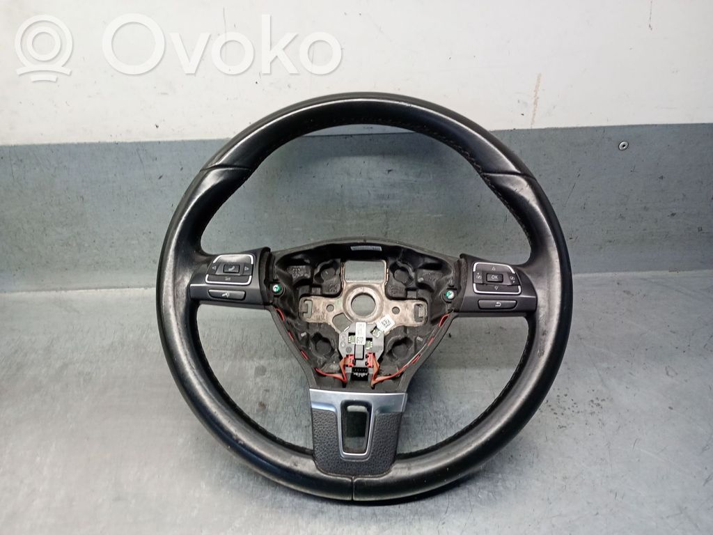 Volkswagen Tiguan Ohjauspyörä 
