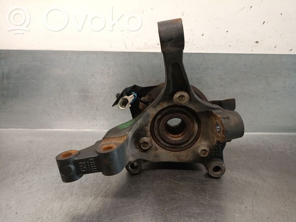 Chevrolet Captiva Achsschenkel vorne