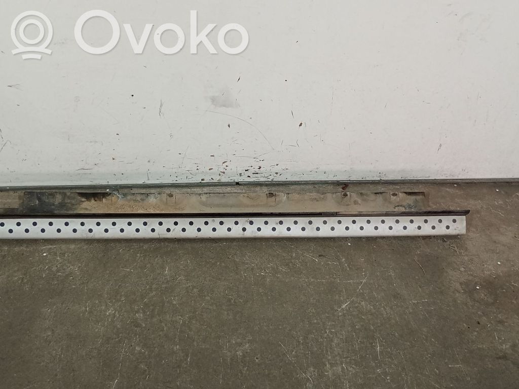 BMW X5 E53 Sill