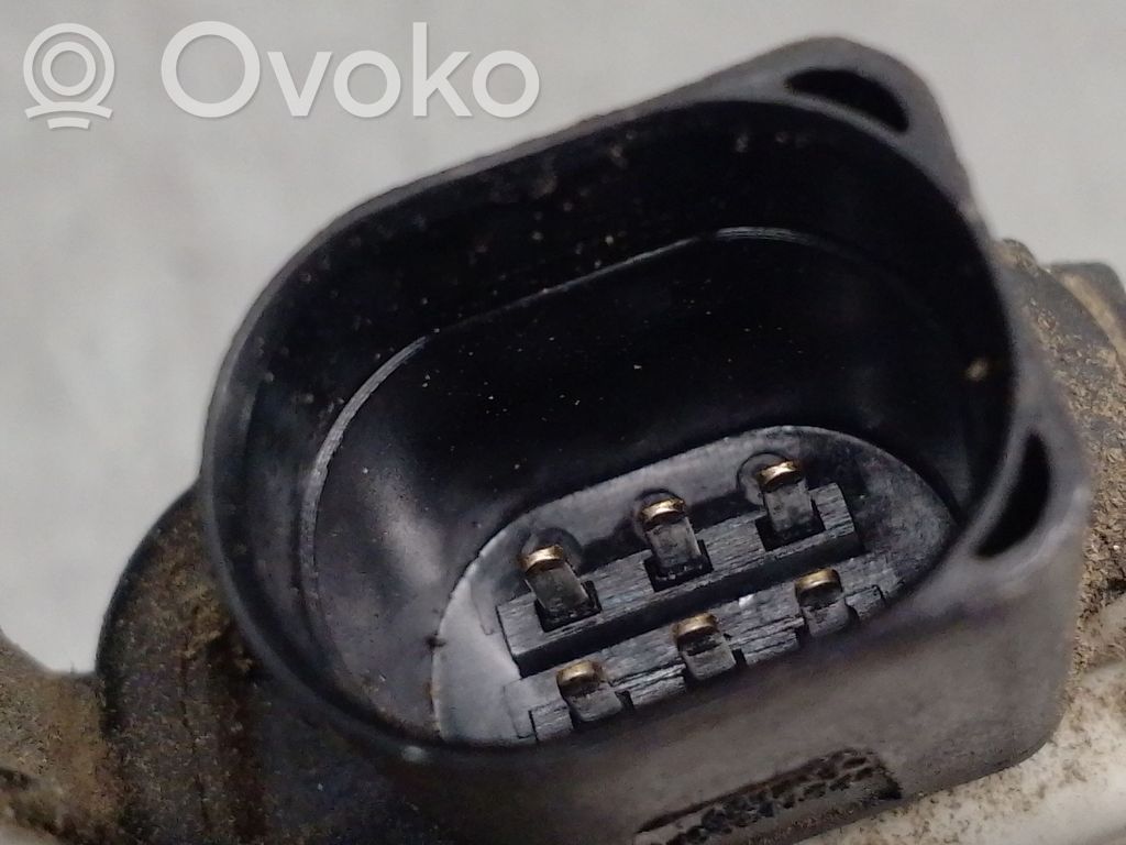 BMW X3 E83 Engine mount bracket 