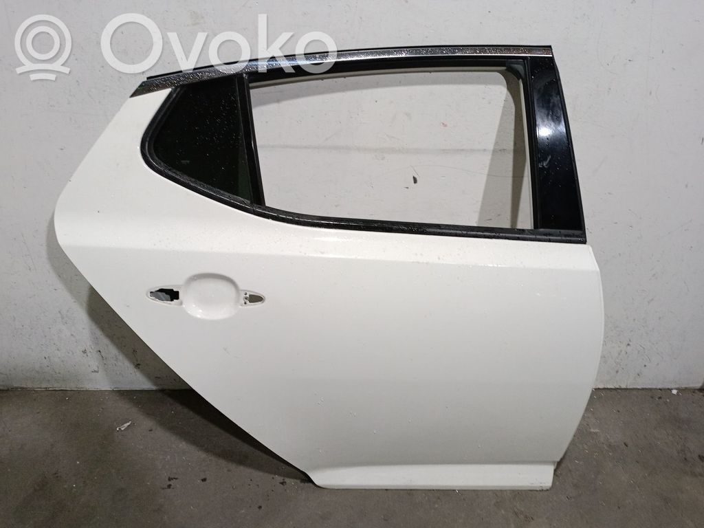 KIA Optima Takaovi