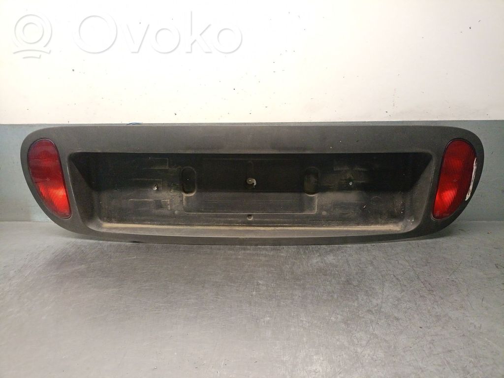 Renault Megane I Support de plaque d'immatriculation 