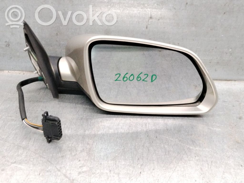Skoda Octavia Mk2 (1Z) Rétroviseur électrique de porte avant 