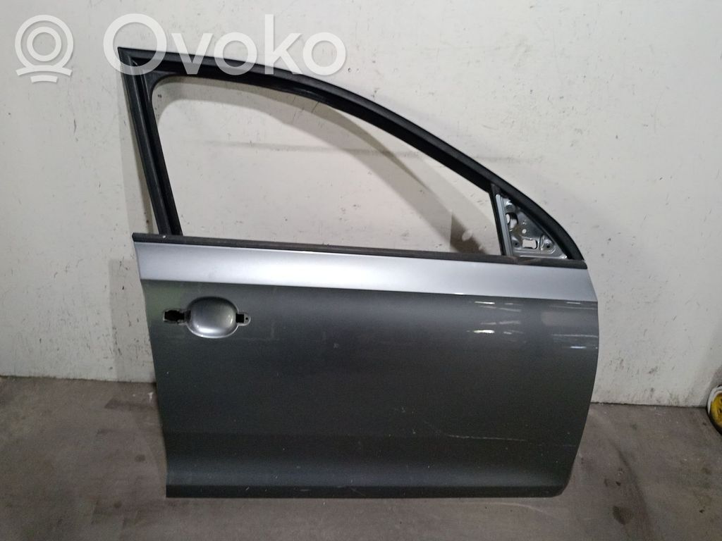 Skoda Rapid (NH) Tür vorne