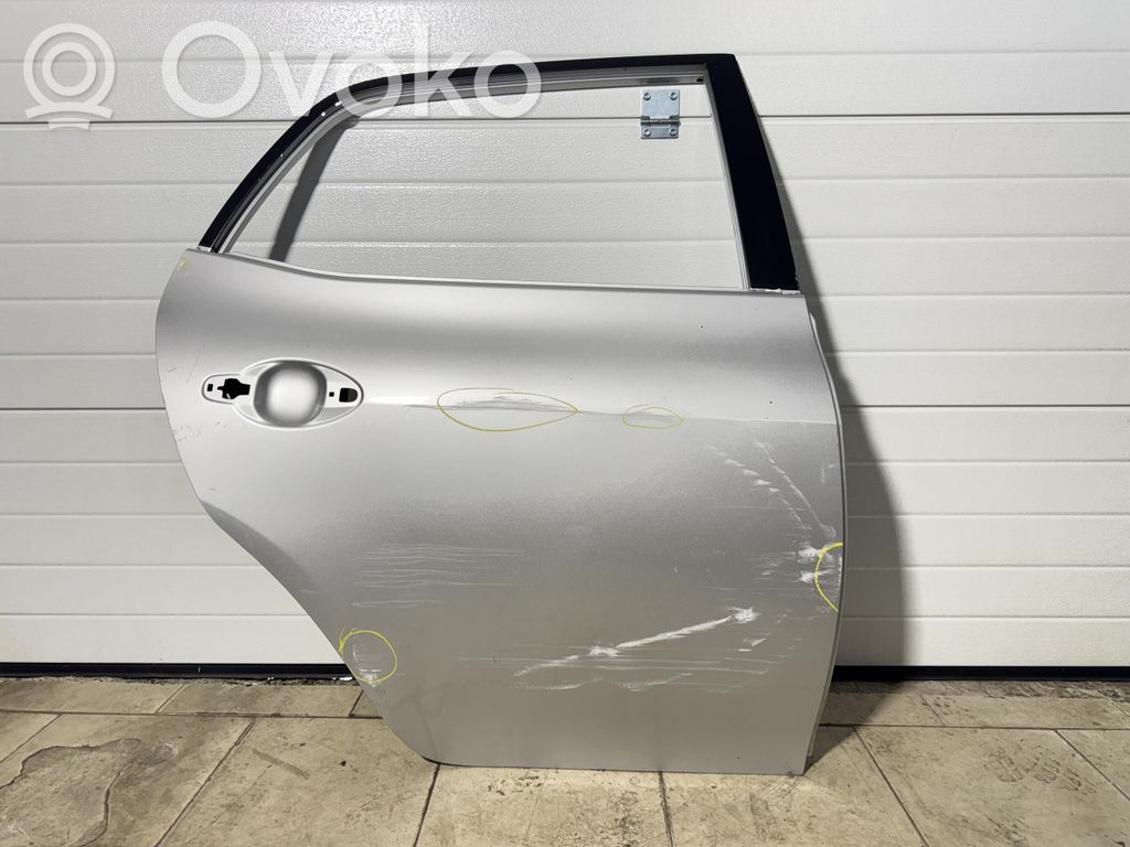 Toyota Auris 150 Galinės durys 