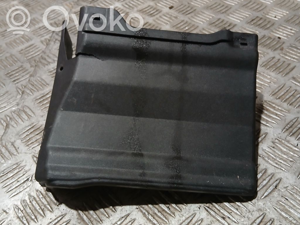 Volvo XC60 Vassoio scatola della batteria 