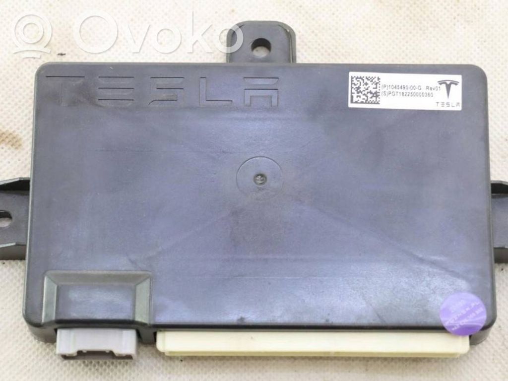 Tesla Model X Sliding door control unit/module 