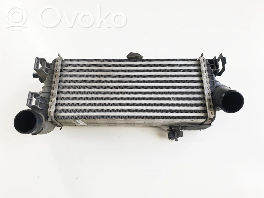Interkūlerio radiatorius   CV619L440VC