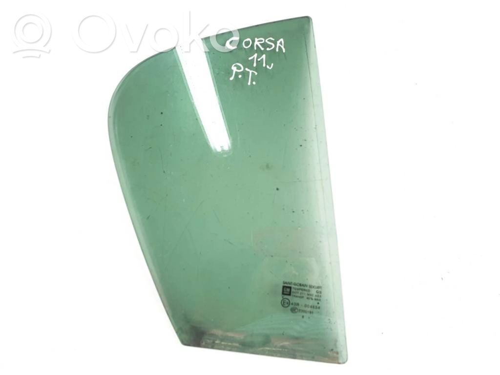 Opel Corsa D Luna de la puerta trasera 