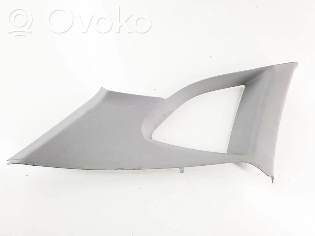 (B) pillar trim (top)