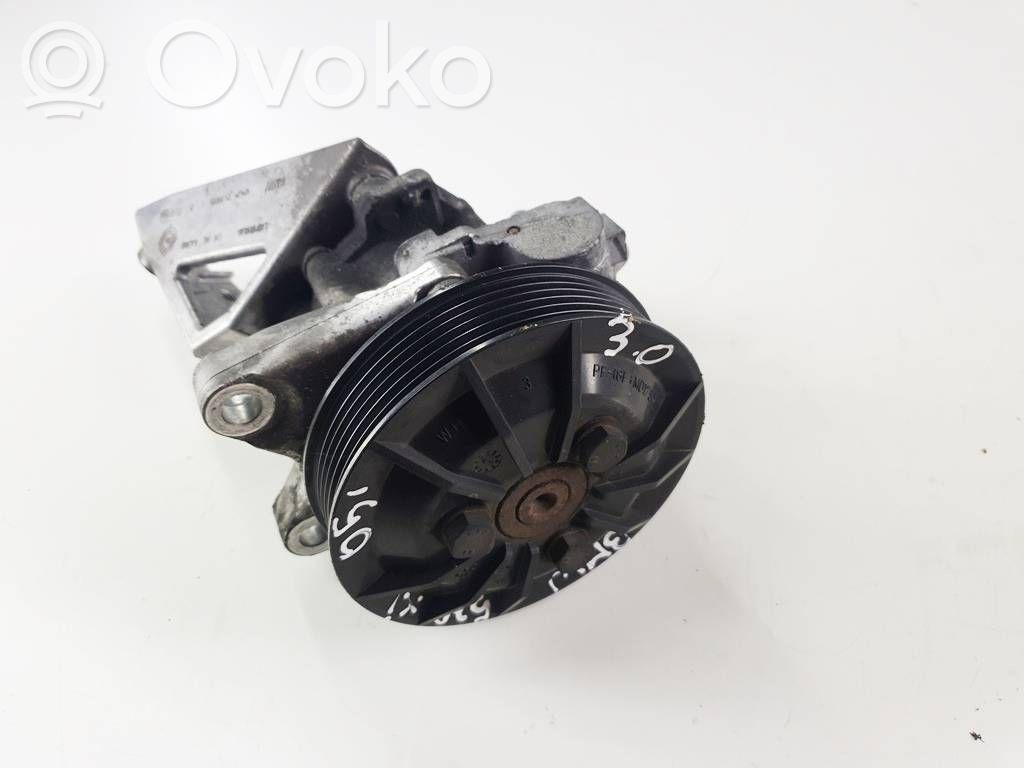 BMW 5 E60 E61 Power steering pump 