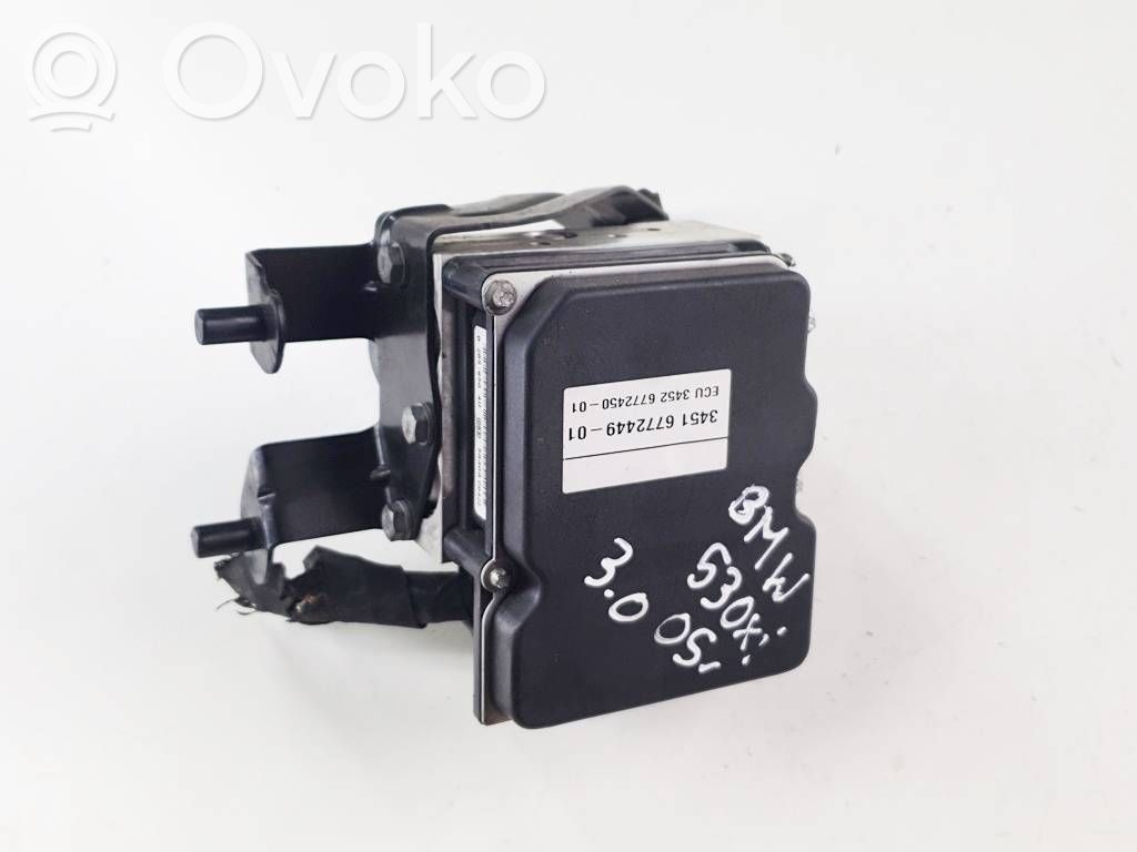 BMW 5 E60 E61 ABS bloks 