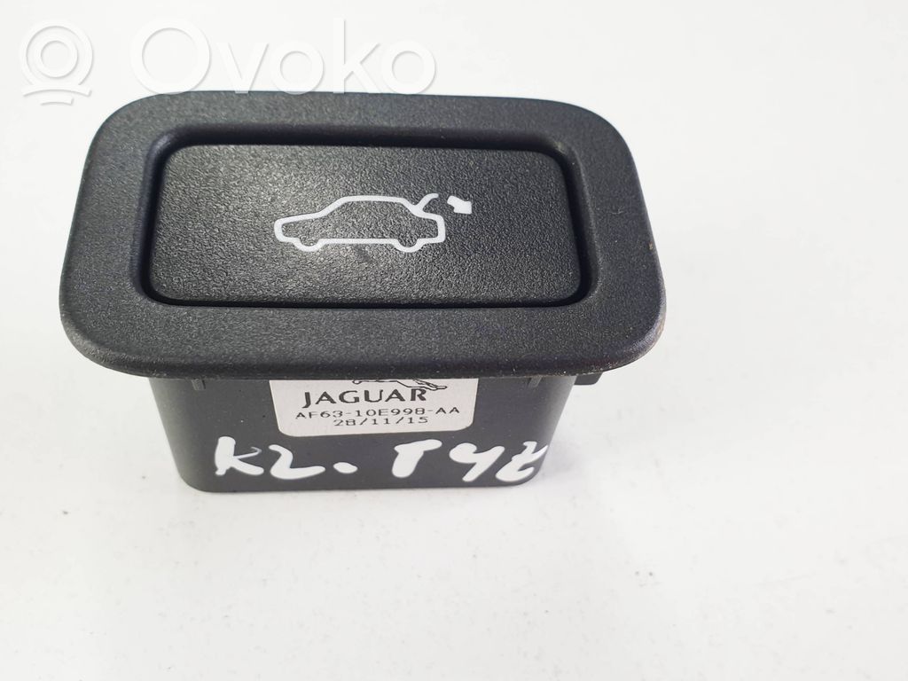 Jaguar XJ X351 Tailgate/boot open switch button 