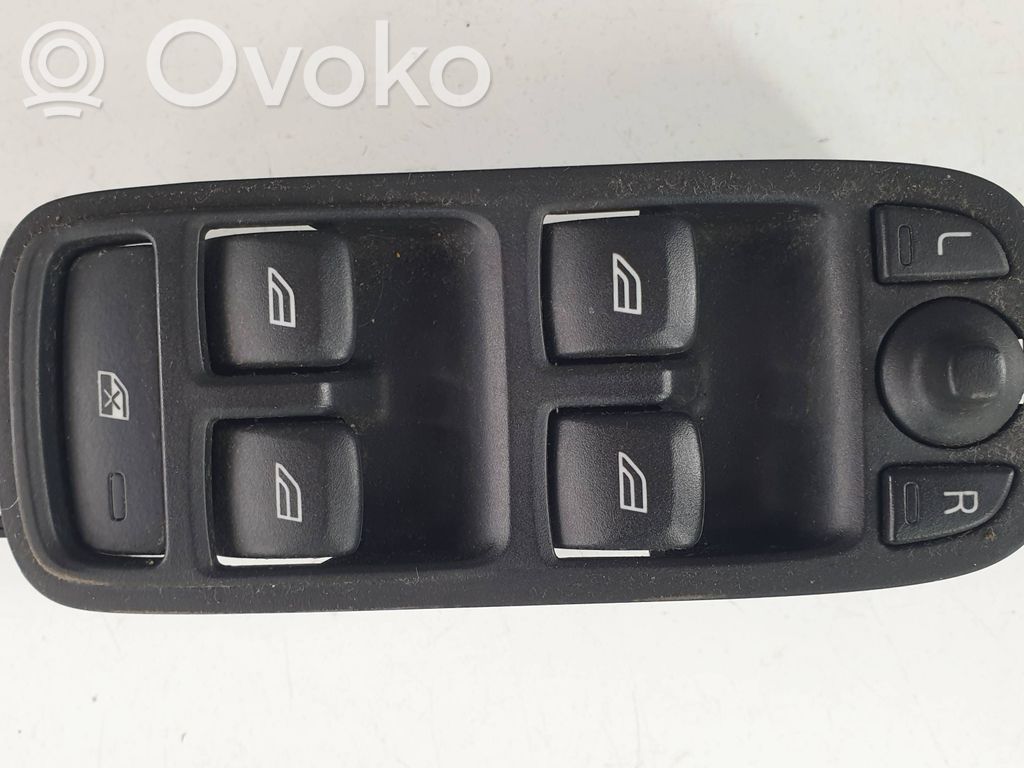 Volvo XC60 Electric window control switch 