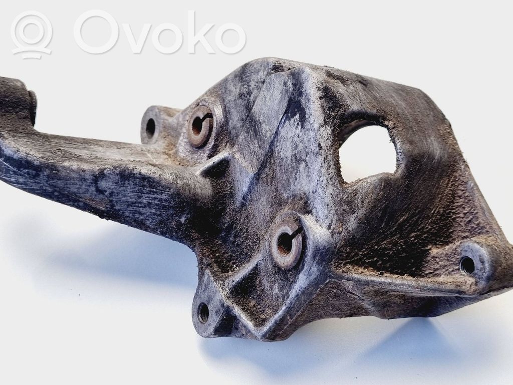 Engine mounting bracket   028145523E