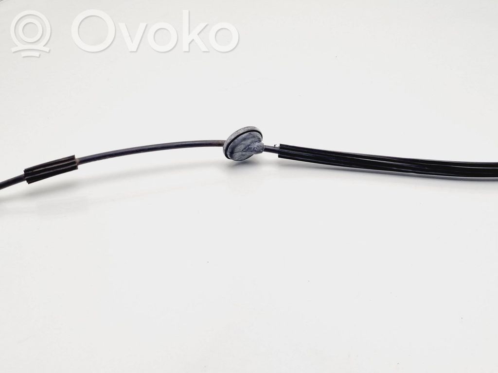 Línea de cable de puerta trasera
