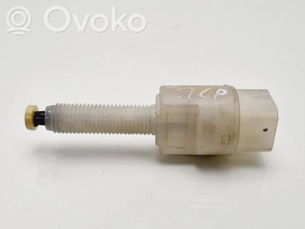 Volkswagen PASSAT B5 Interruptor sensor del pedal de freno 
