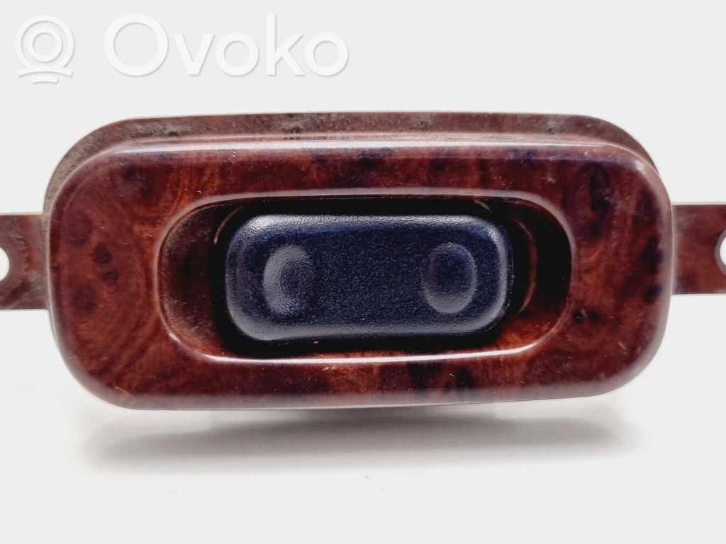 Mazda Xedos 9 Electric window control switch 