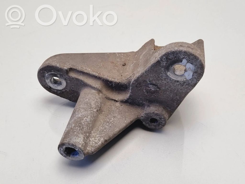 Mazda 2 Gearbox mounting bracket 
