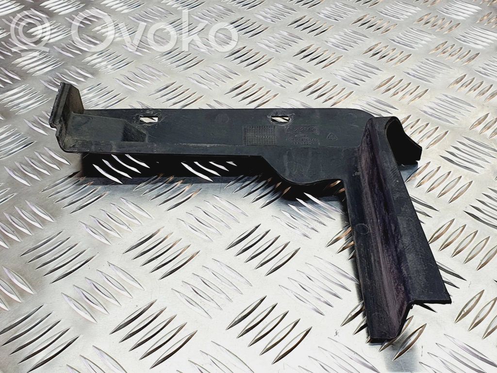Ford Focus C-MAX Wlot / Kanał powietrza intercoolera 