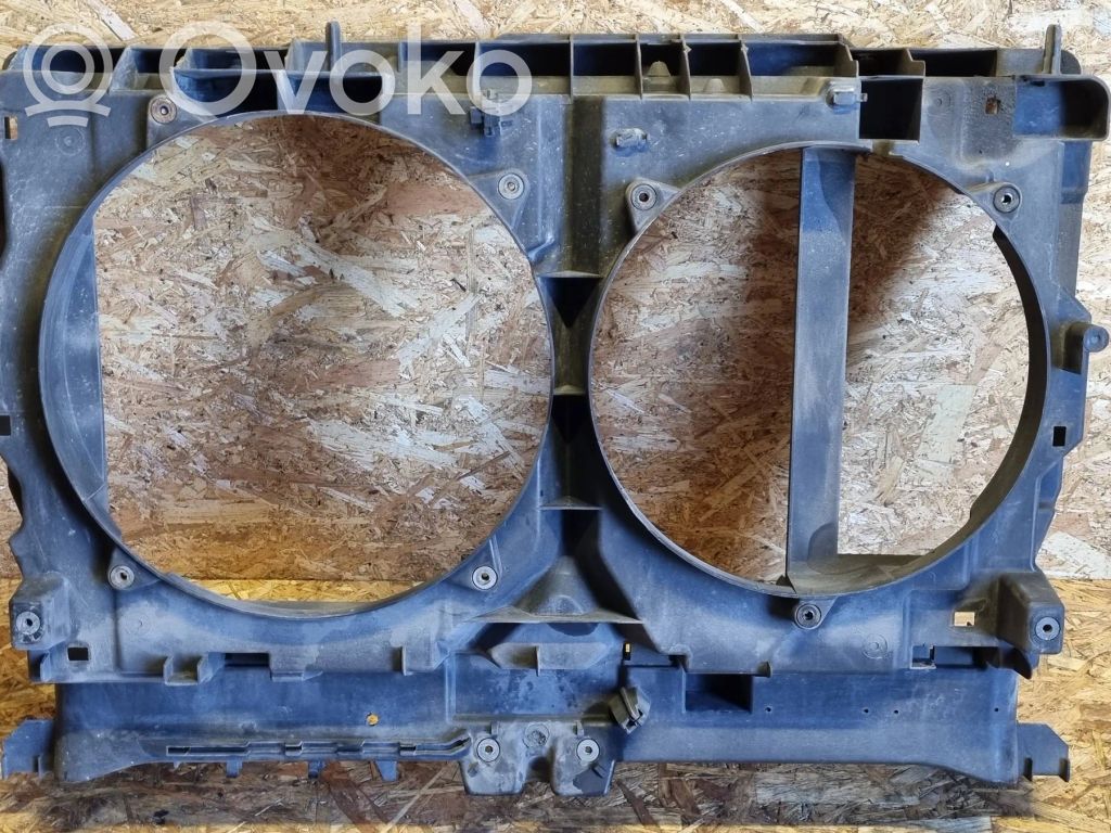 Radiatorių panelė   1497799080,1650001030