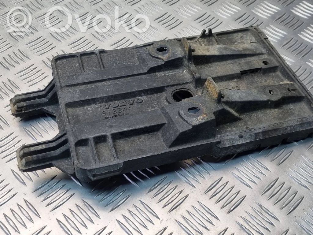 Volvo 850 Battery tray 