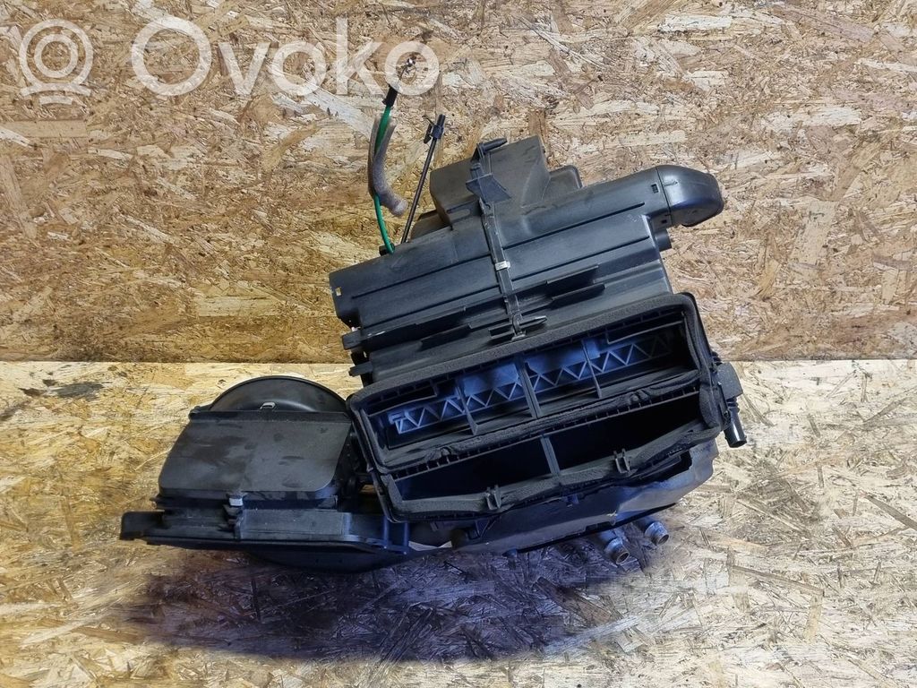 Opel Meriva A Salono oro mazgo komplektas 